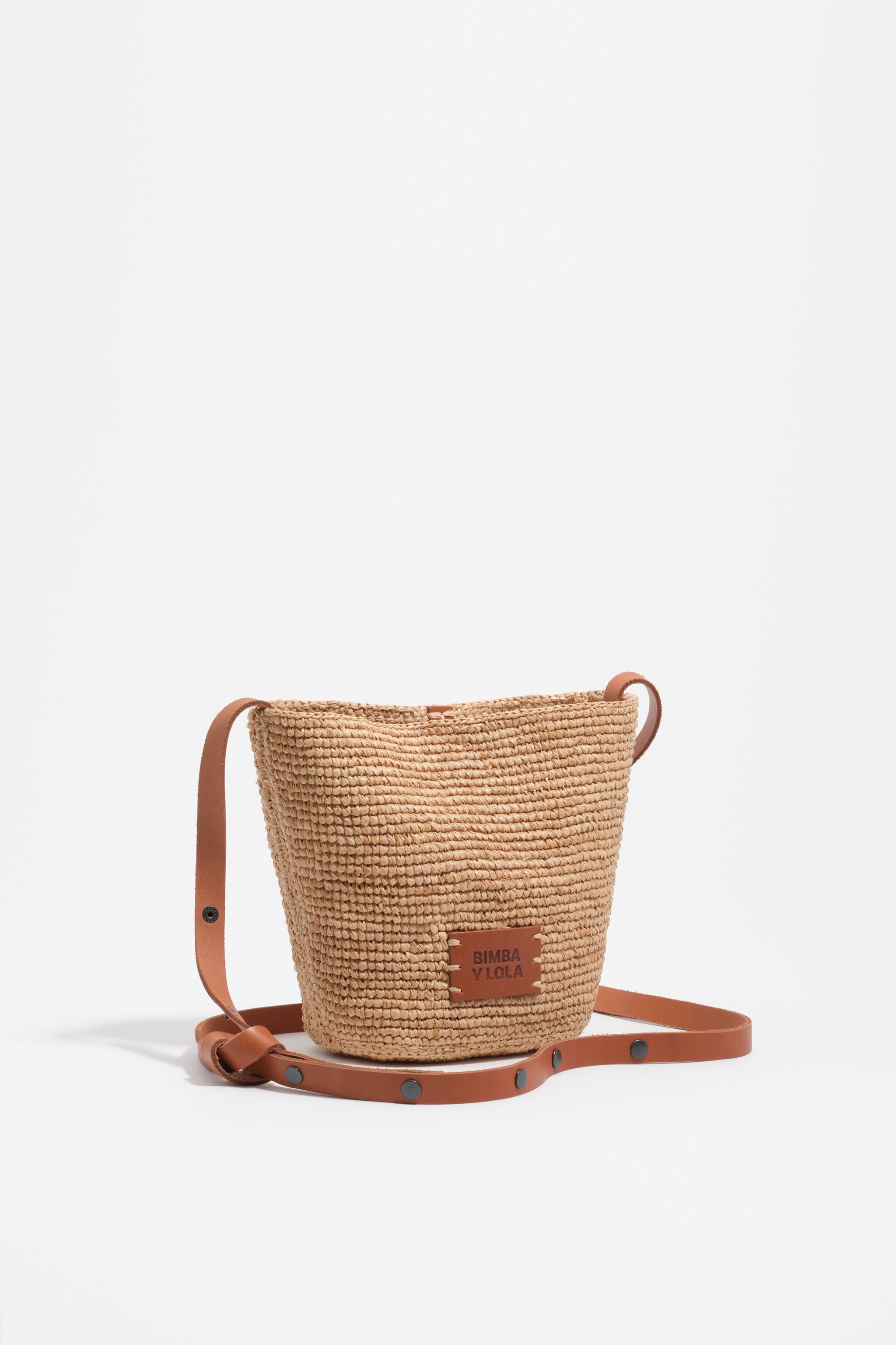 Kleine natürliche Raffia-Webtasche