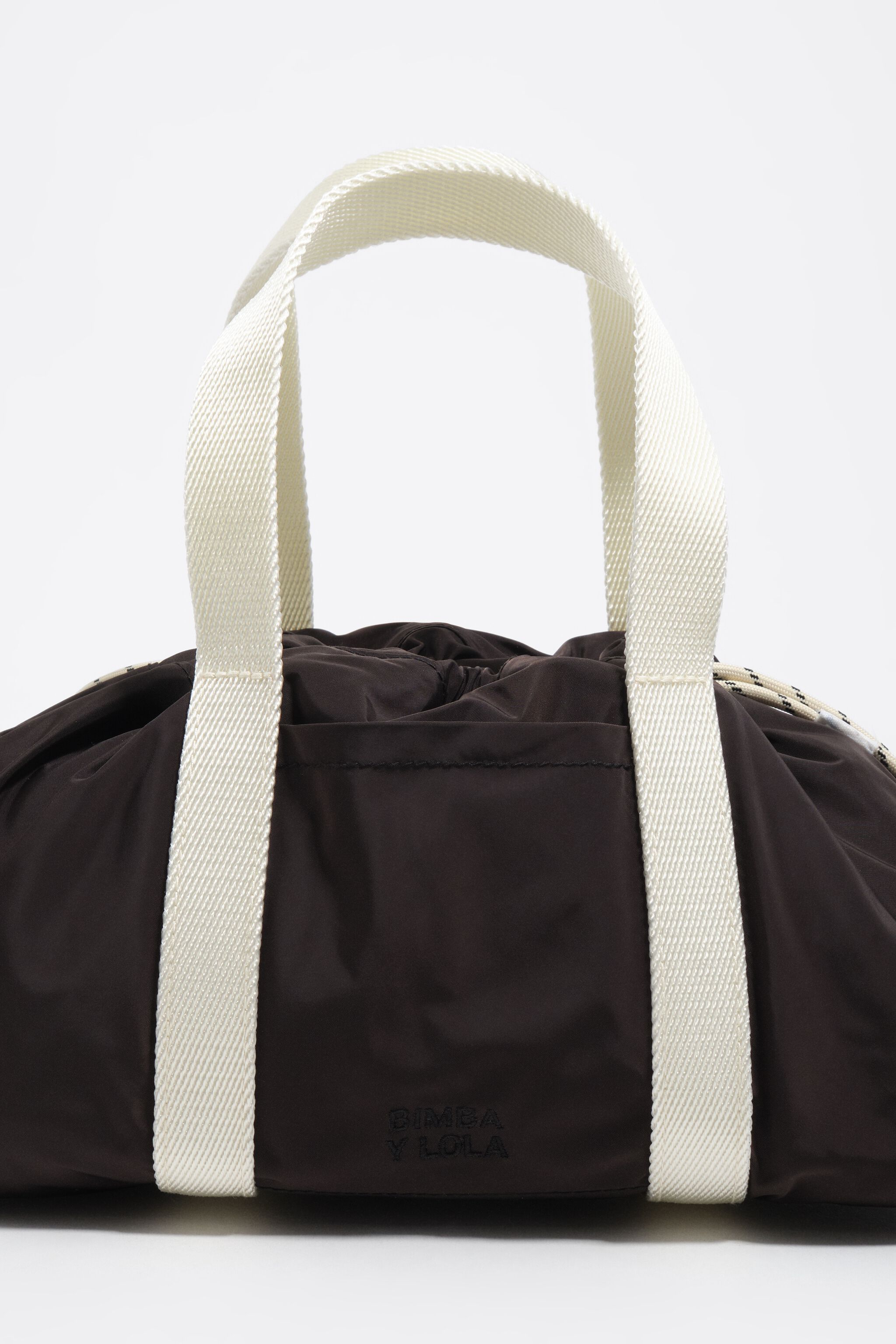 Mini-Handtasche aus Kohlenstoff-Nylon