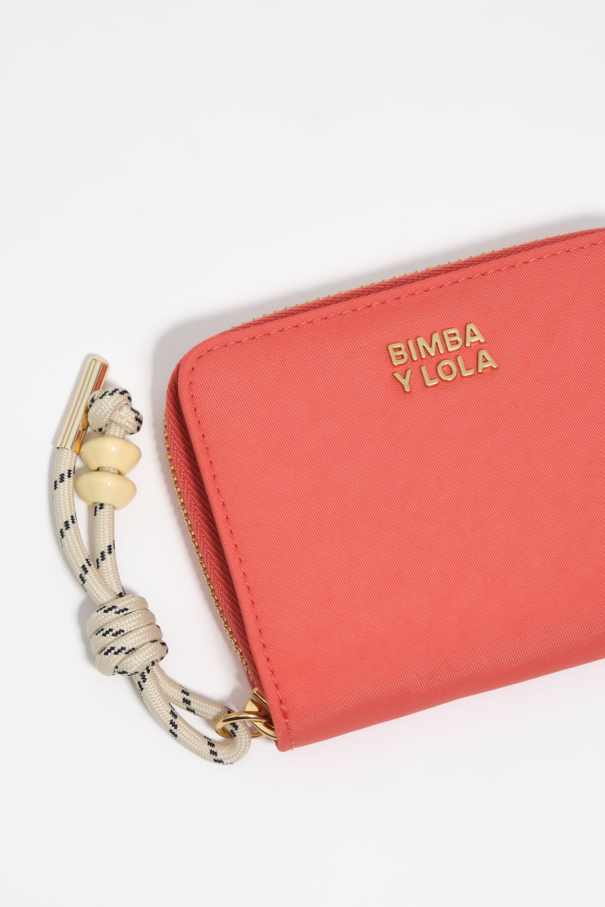 Korallen-Nylon-Clutch