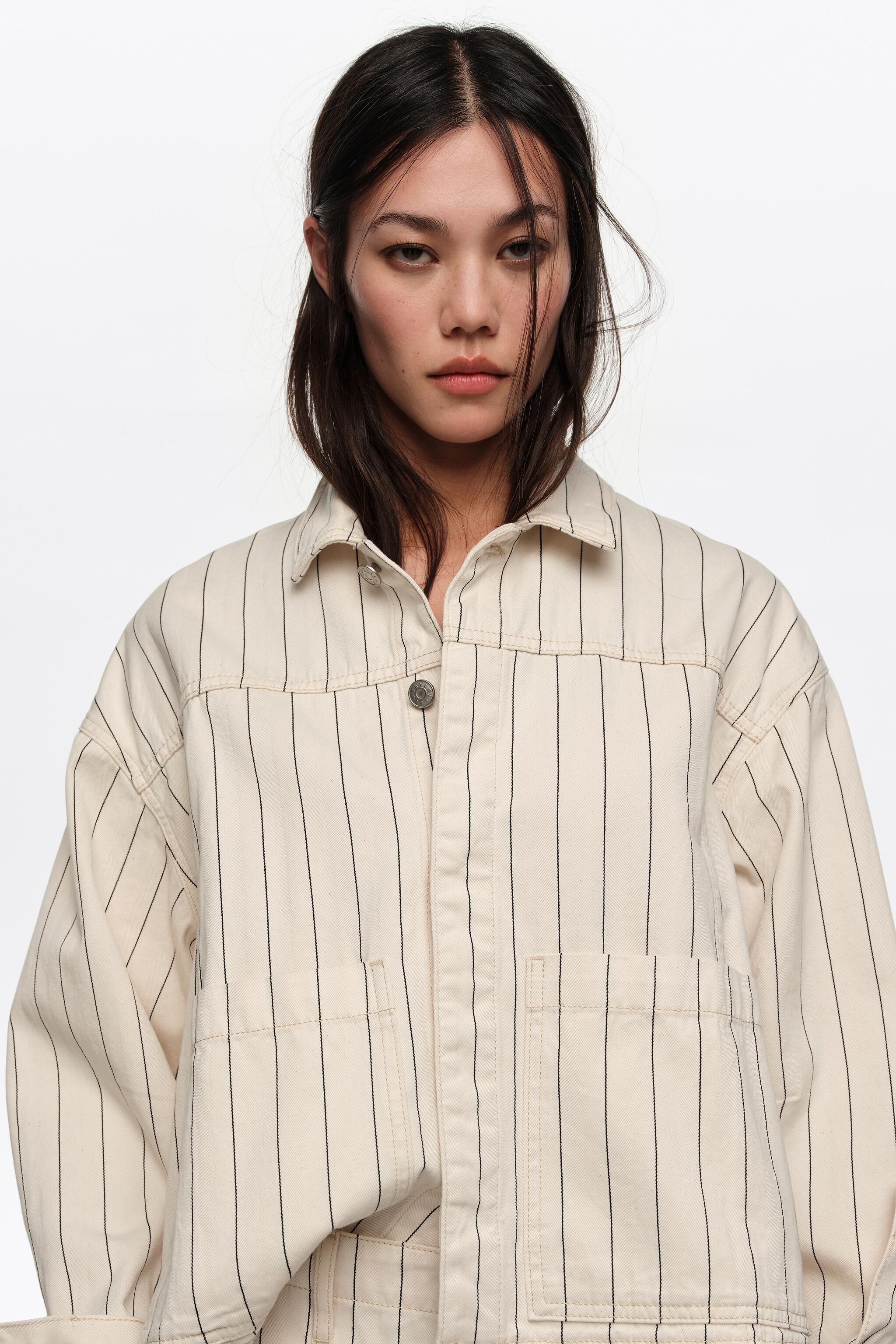 Off-weißes gestreiftes A-Linien-Denim-Jacke