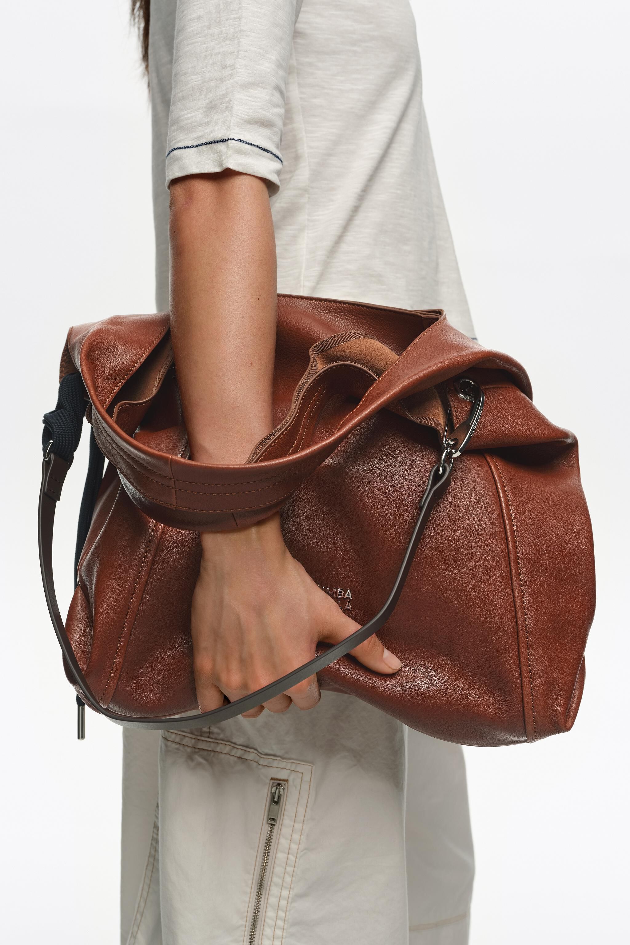 Große dunkelbraune Leder-Papiertasche