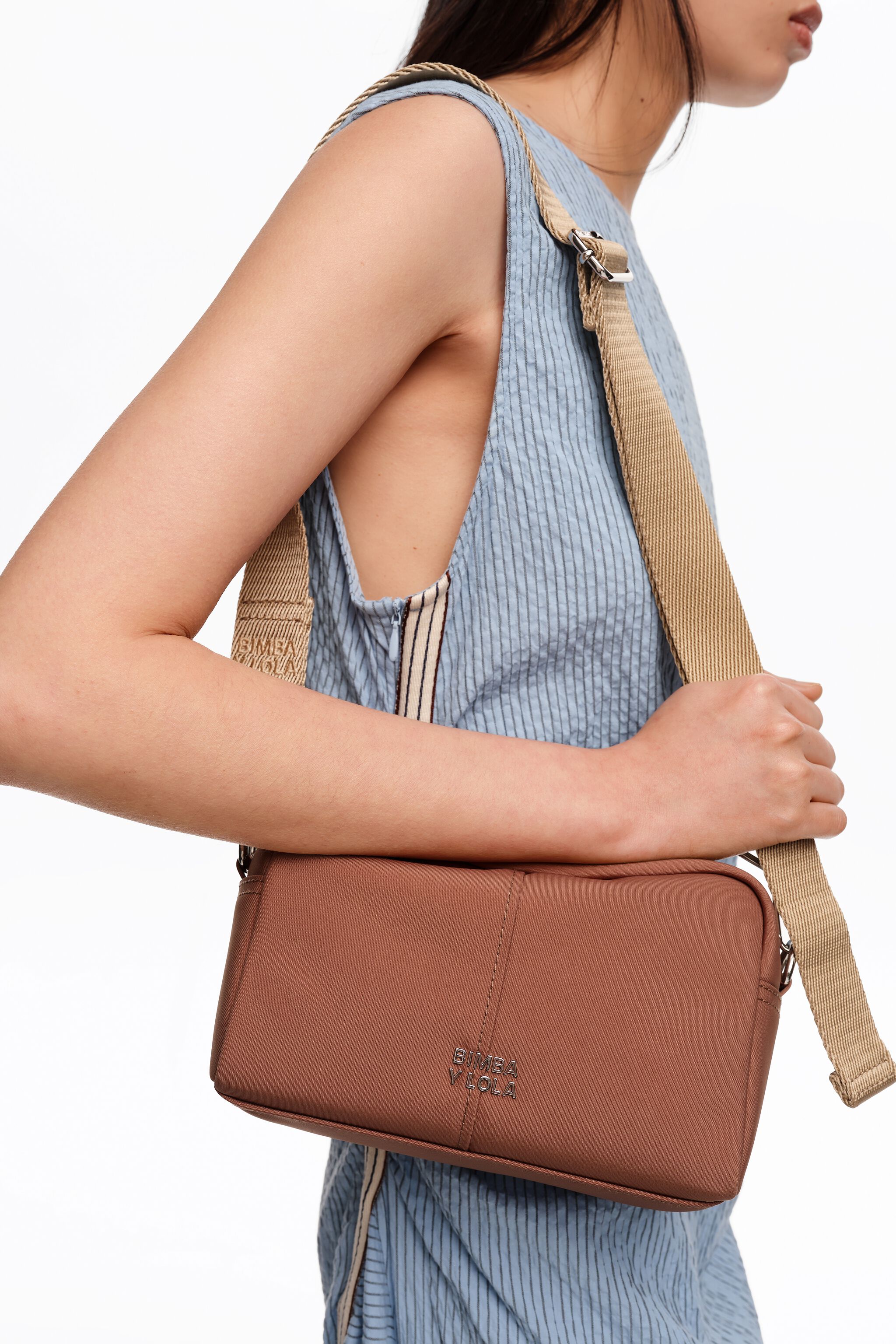 Beige Nylon Umhängetasche