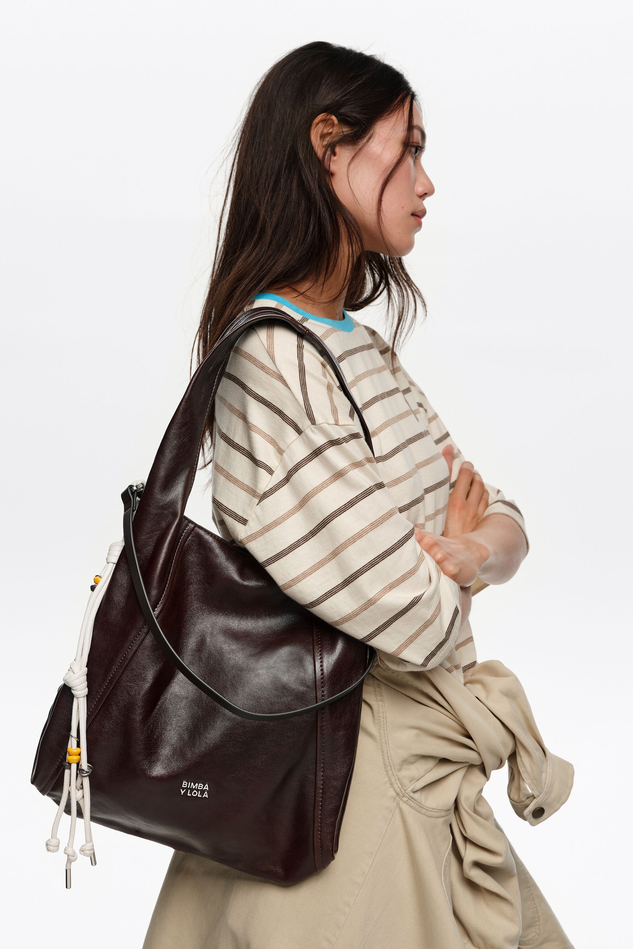 Große Leder-Papier-Schultertasche