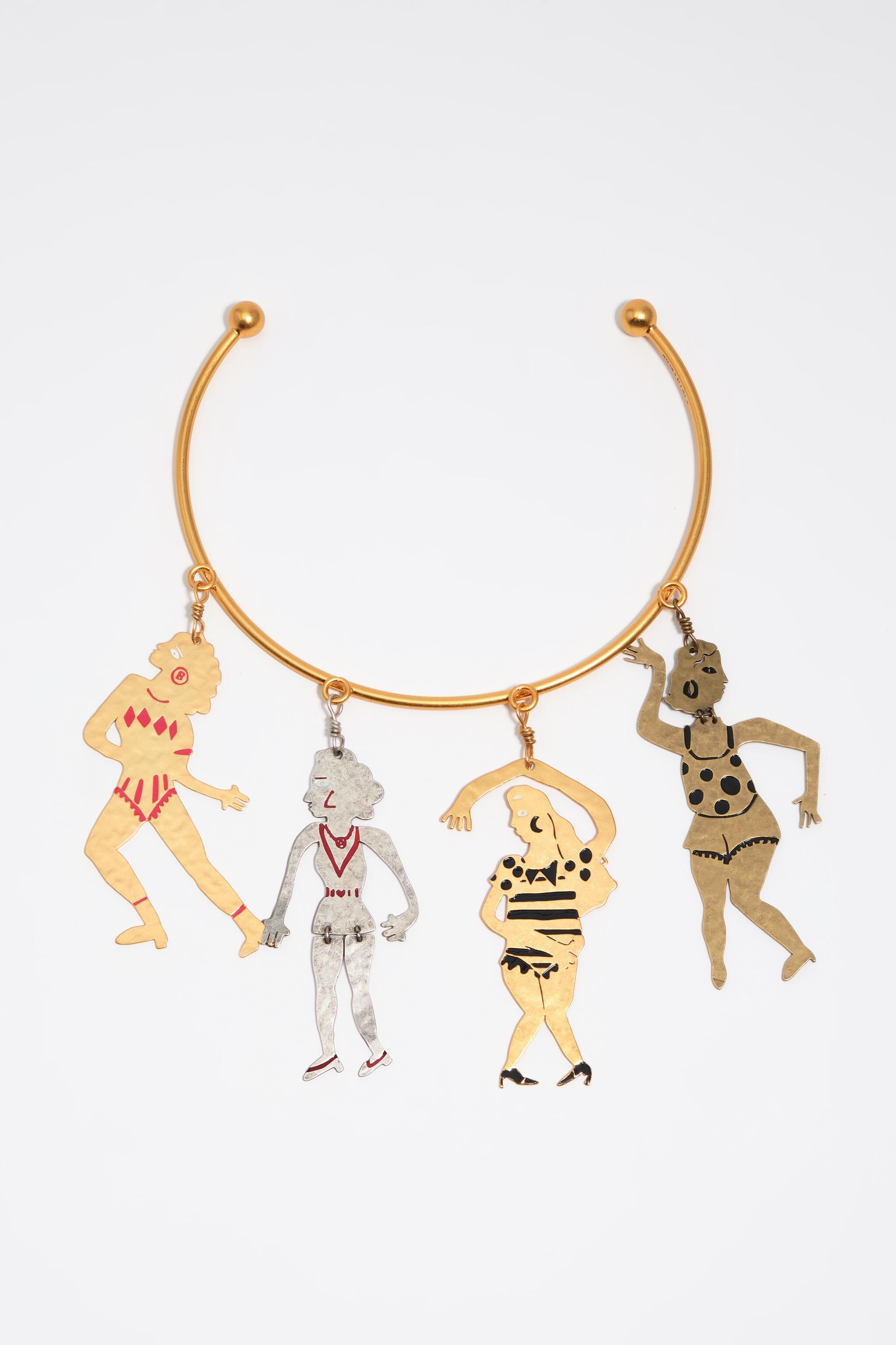 Choker-Halskette mit dreifarbigen Metall-Silhouetten