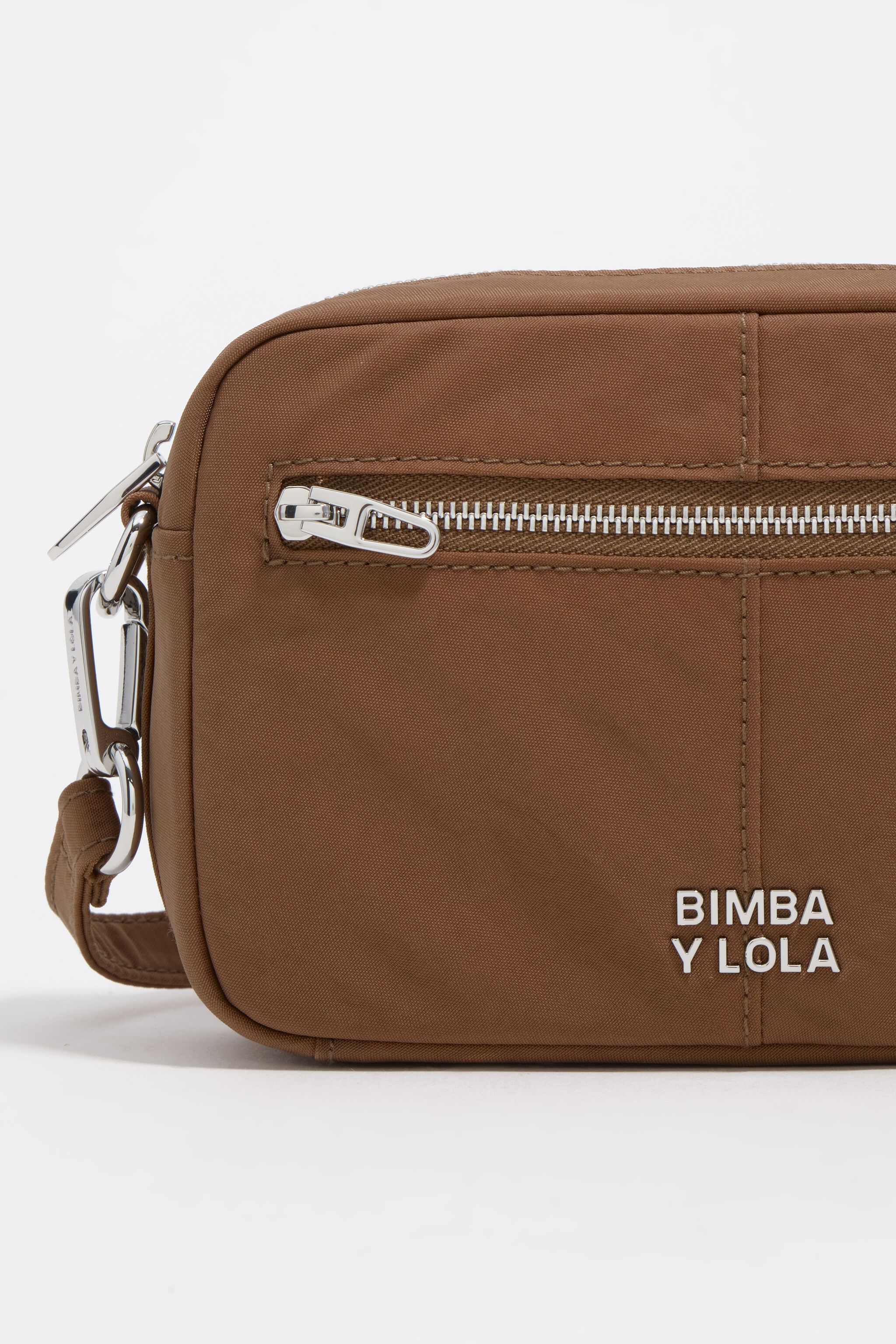 Turrón-Nylon-Mini-Crossbody-Tasche