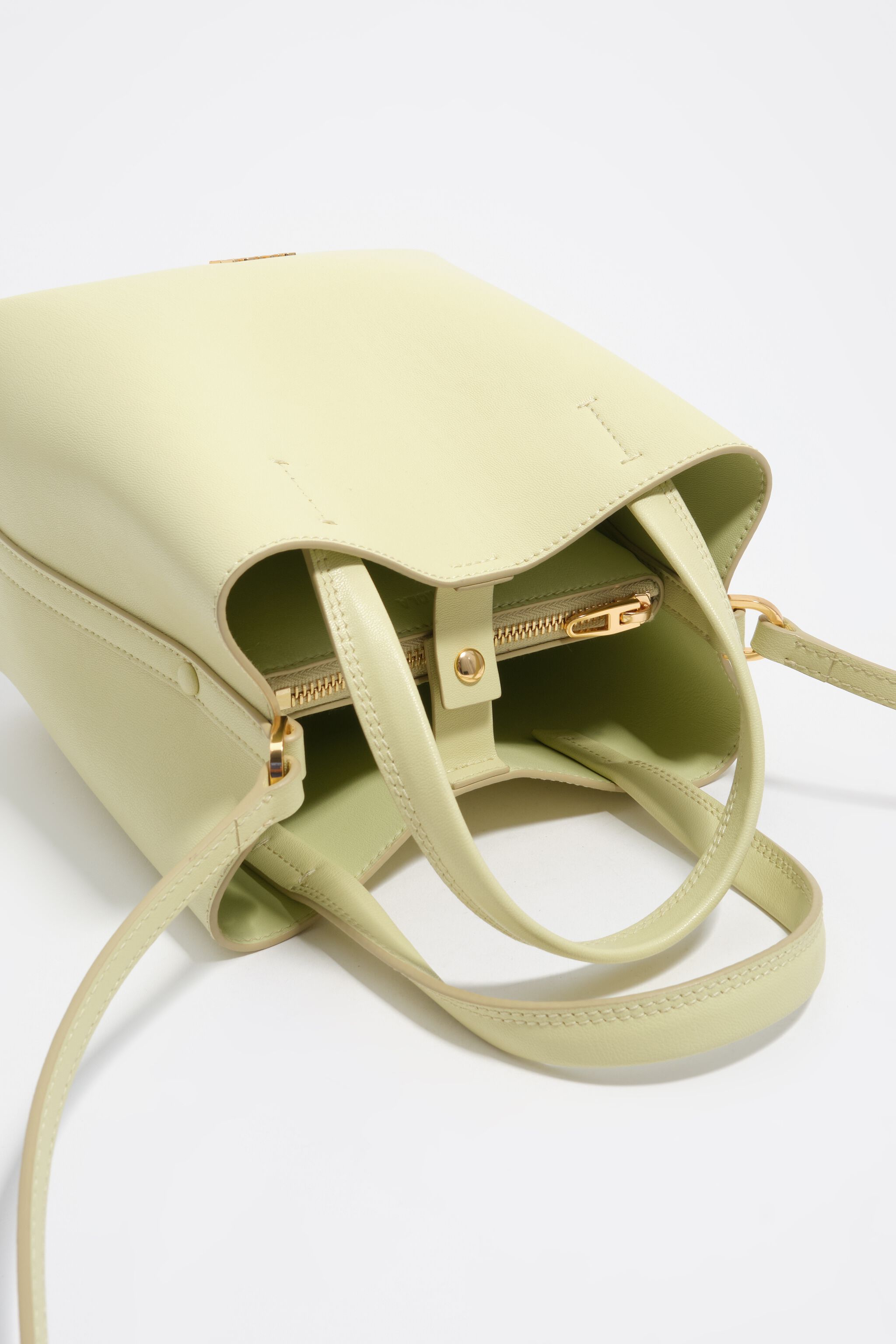 Kleine hellgrüne Ledertasche im Chihuahua-Design
