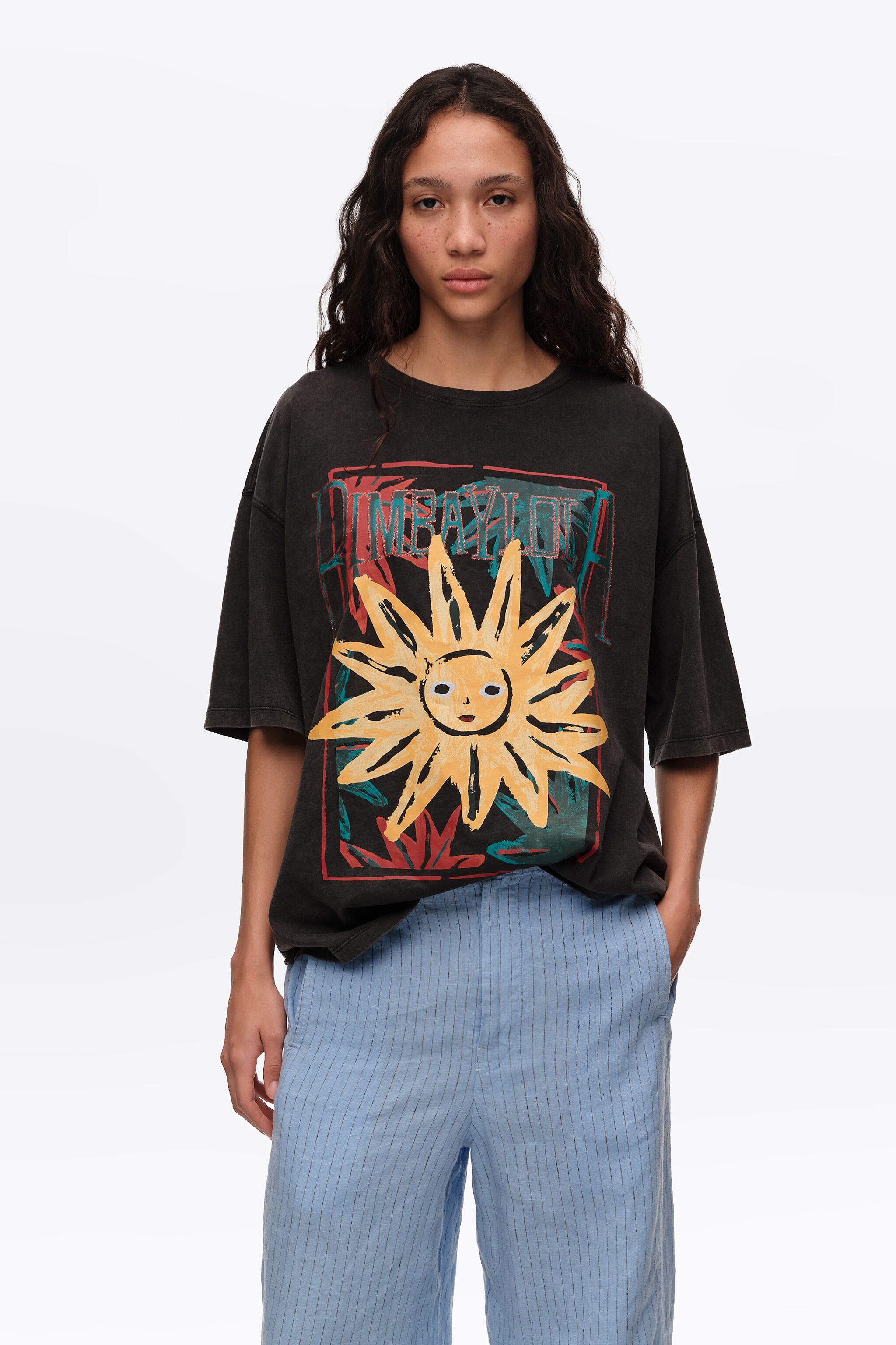 T-Shirt mit schwarzem Sun-Logo