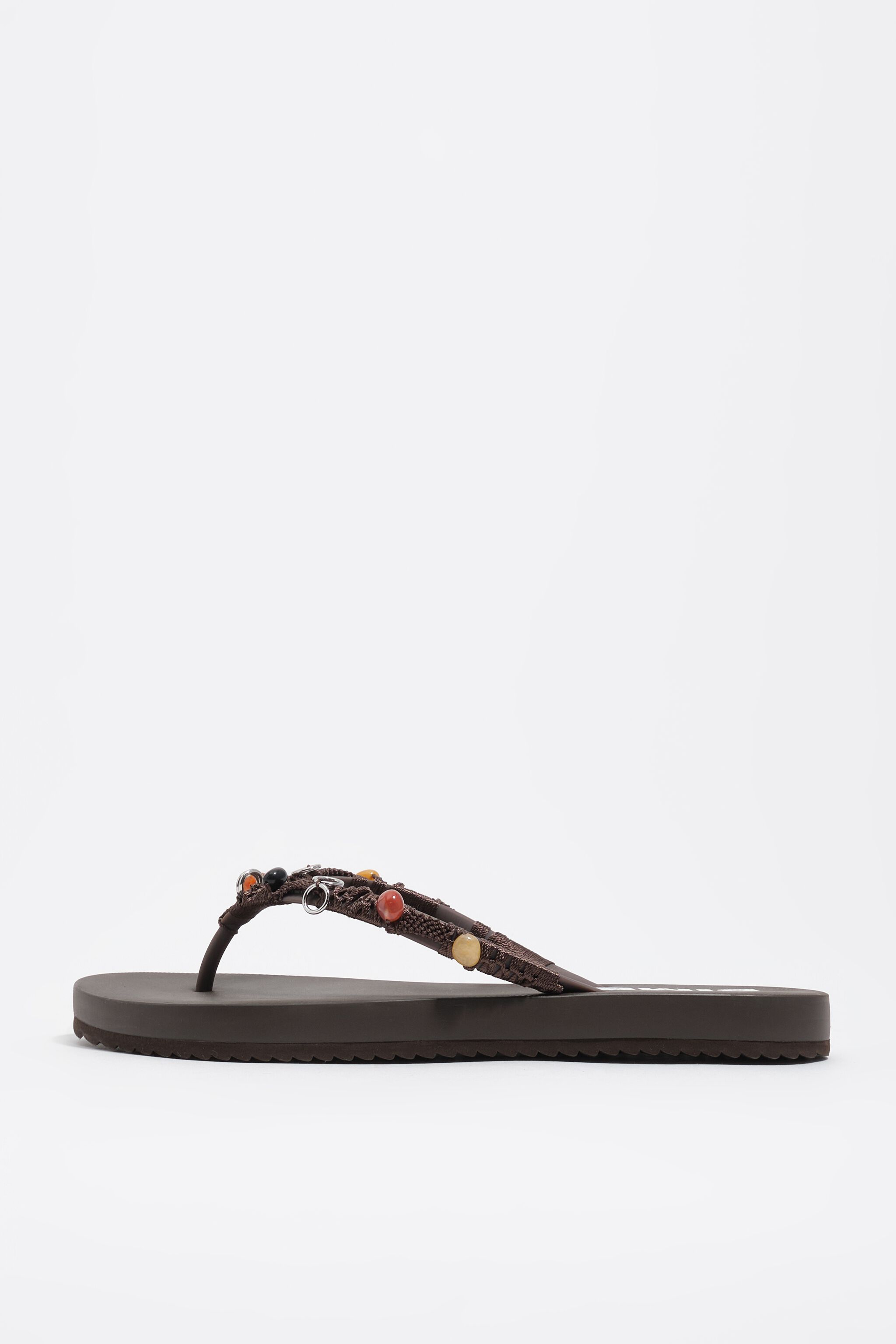 Brauner Flip-Flop
