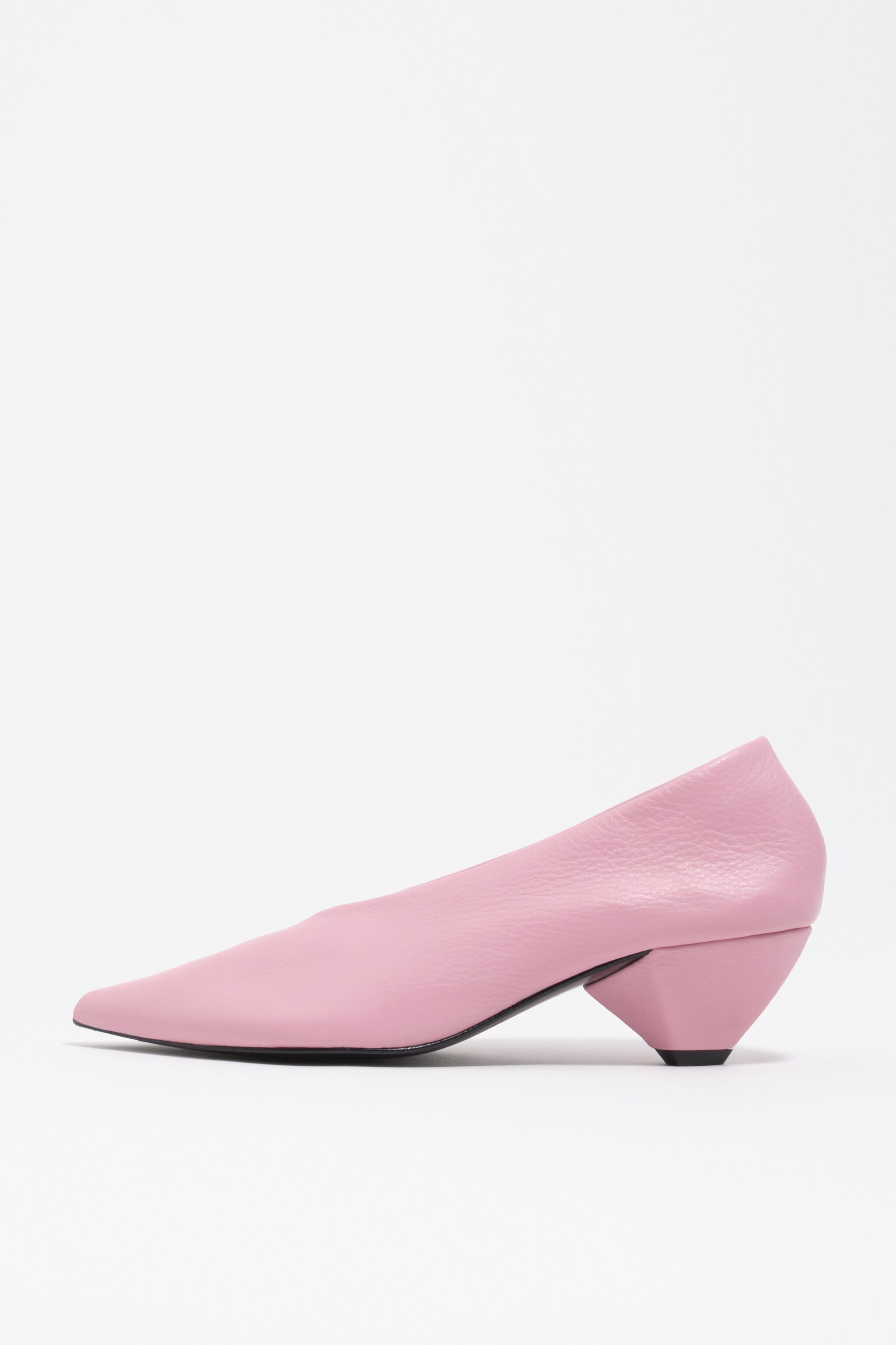 Rosa Leder-Mid-Heel-Pumps
