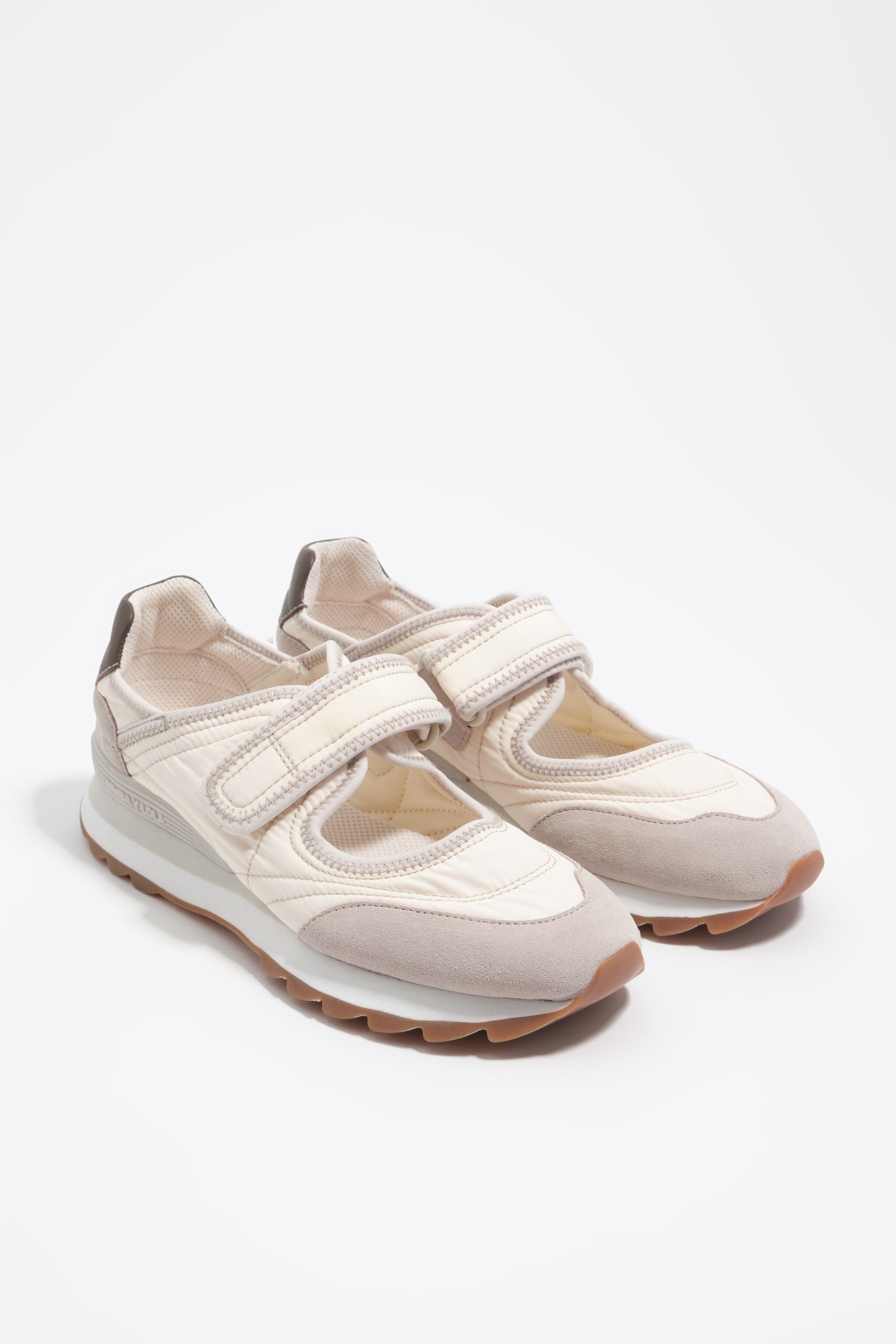 Weiße Nylon 13 08 sportliche Ballerina