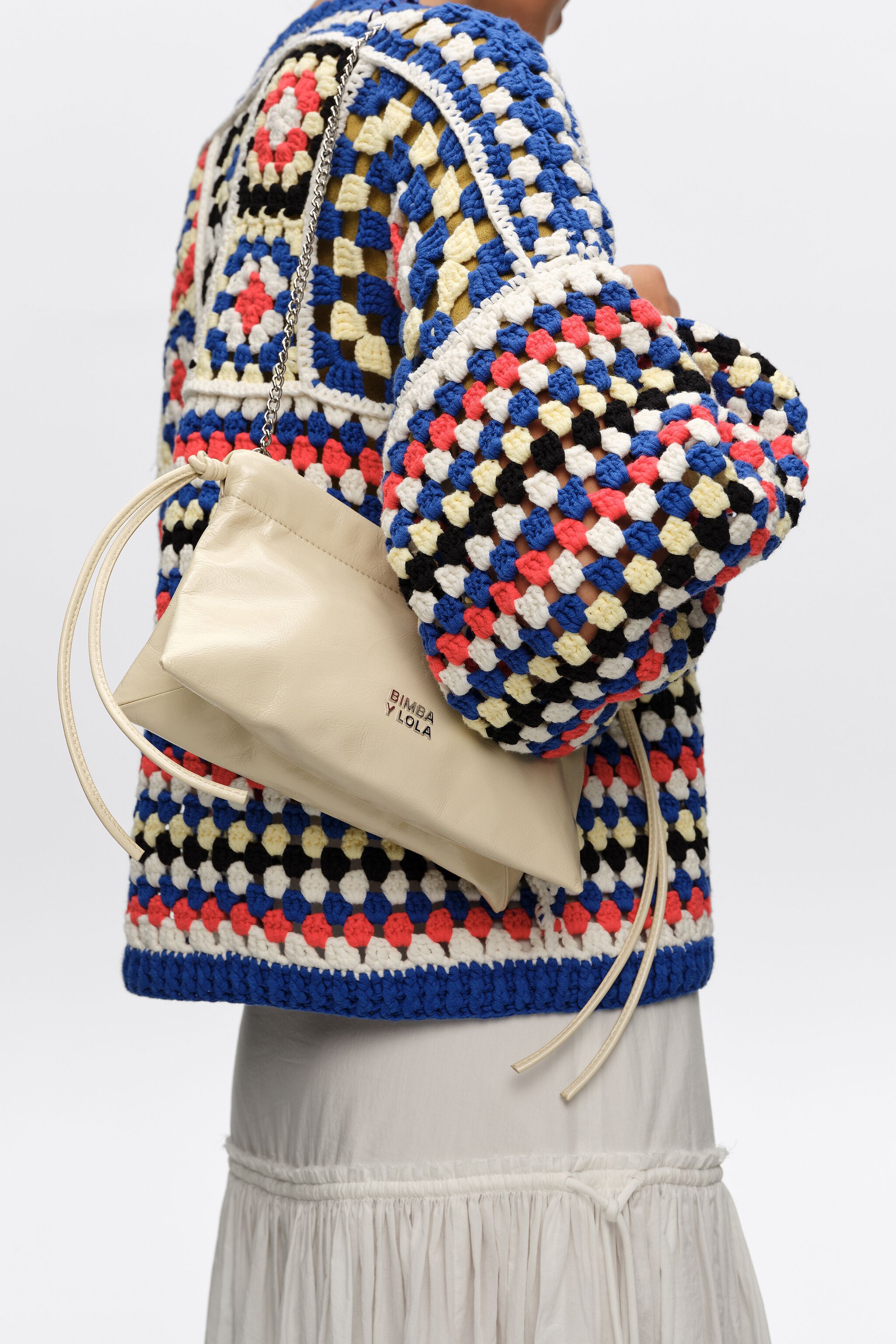Mini-Handtasche aus Elfenbein-Leder