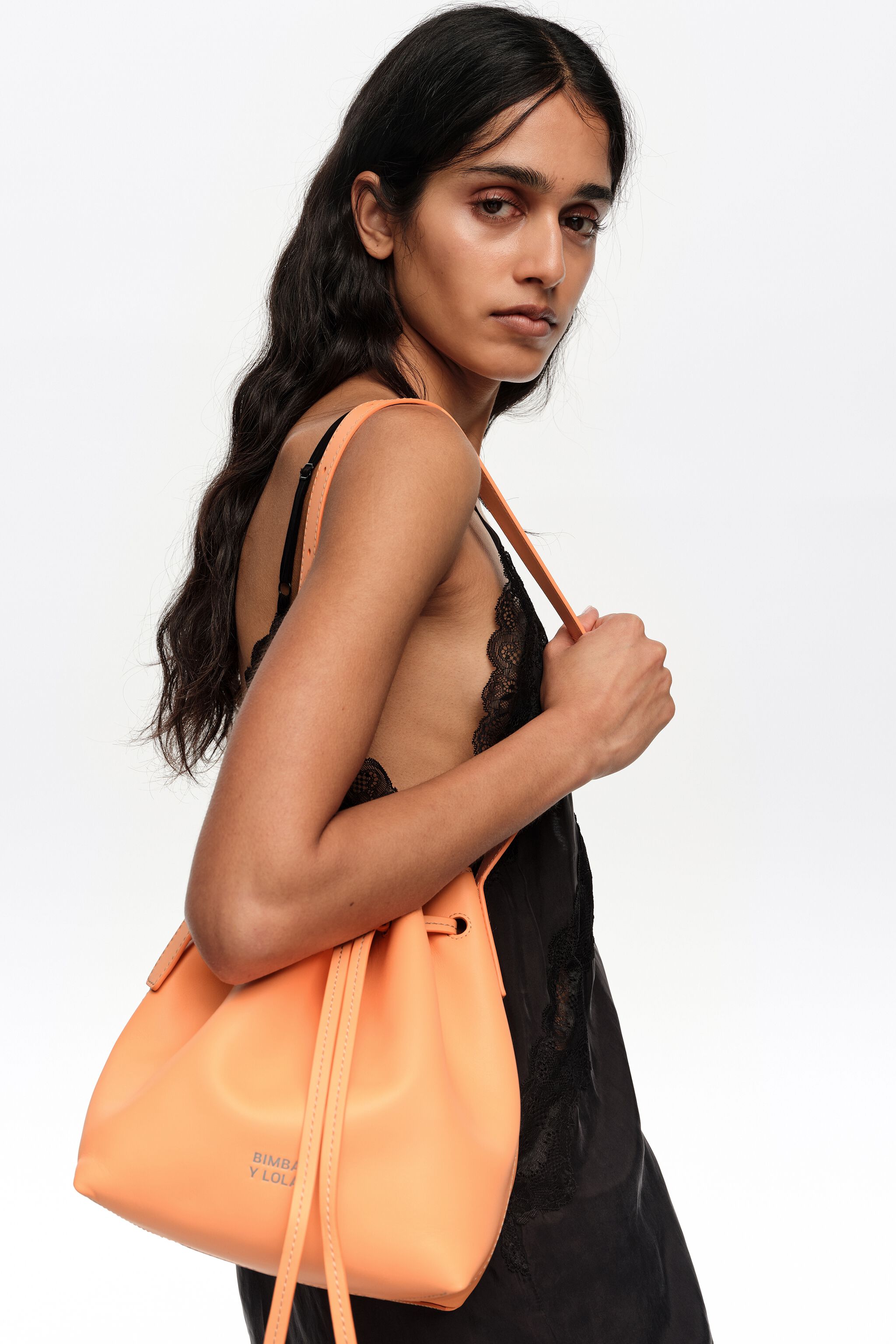 Große orangefarbene Sorbet-Leder-Carlino-Handtasche