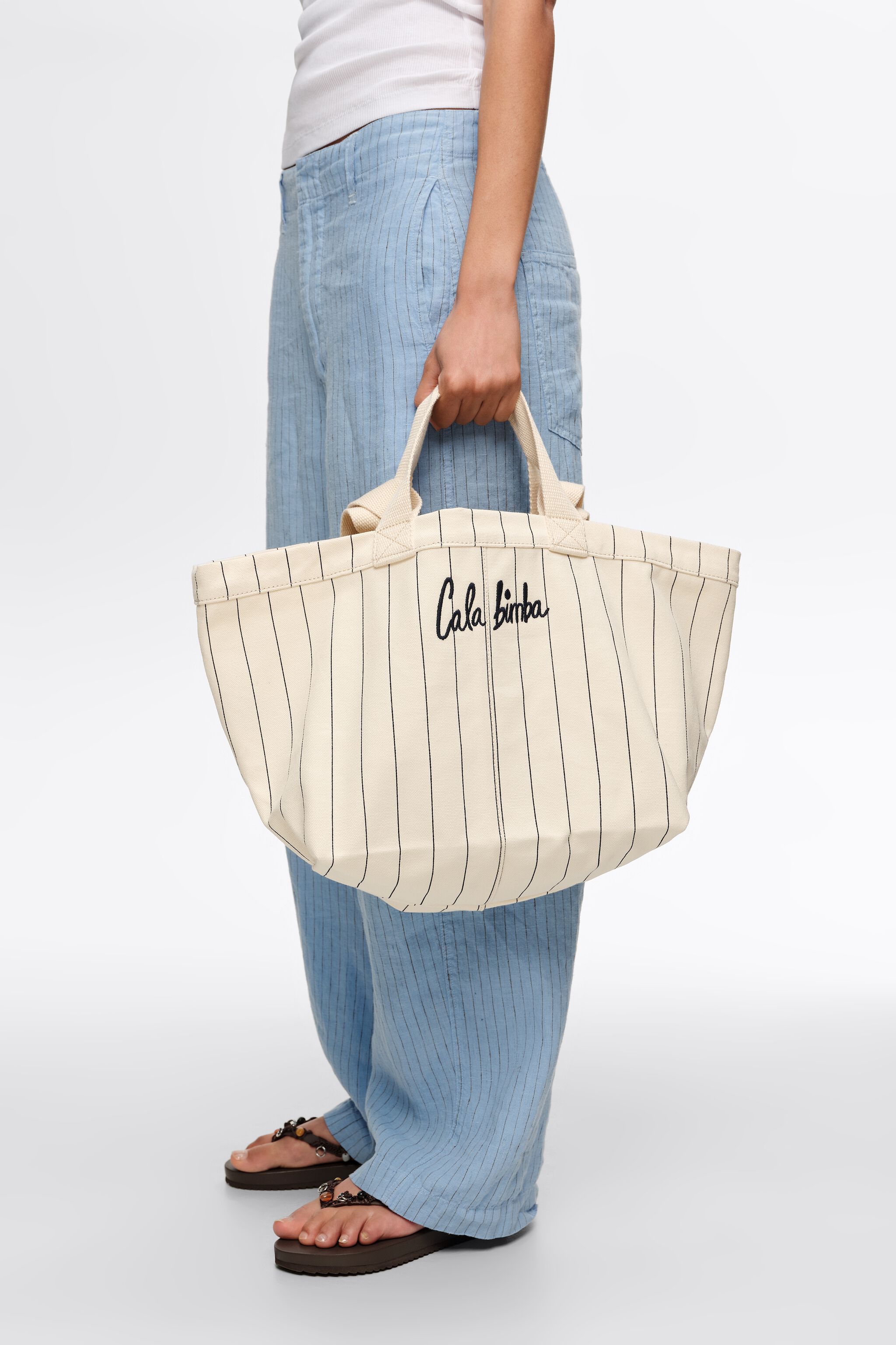 Große, beige Baumwoll-Korb-Tasche