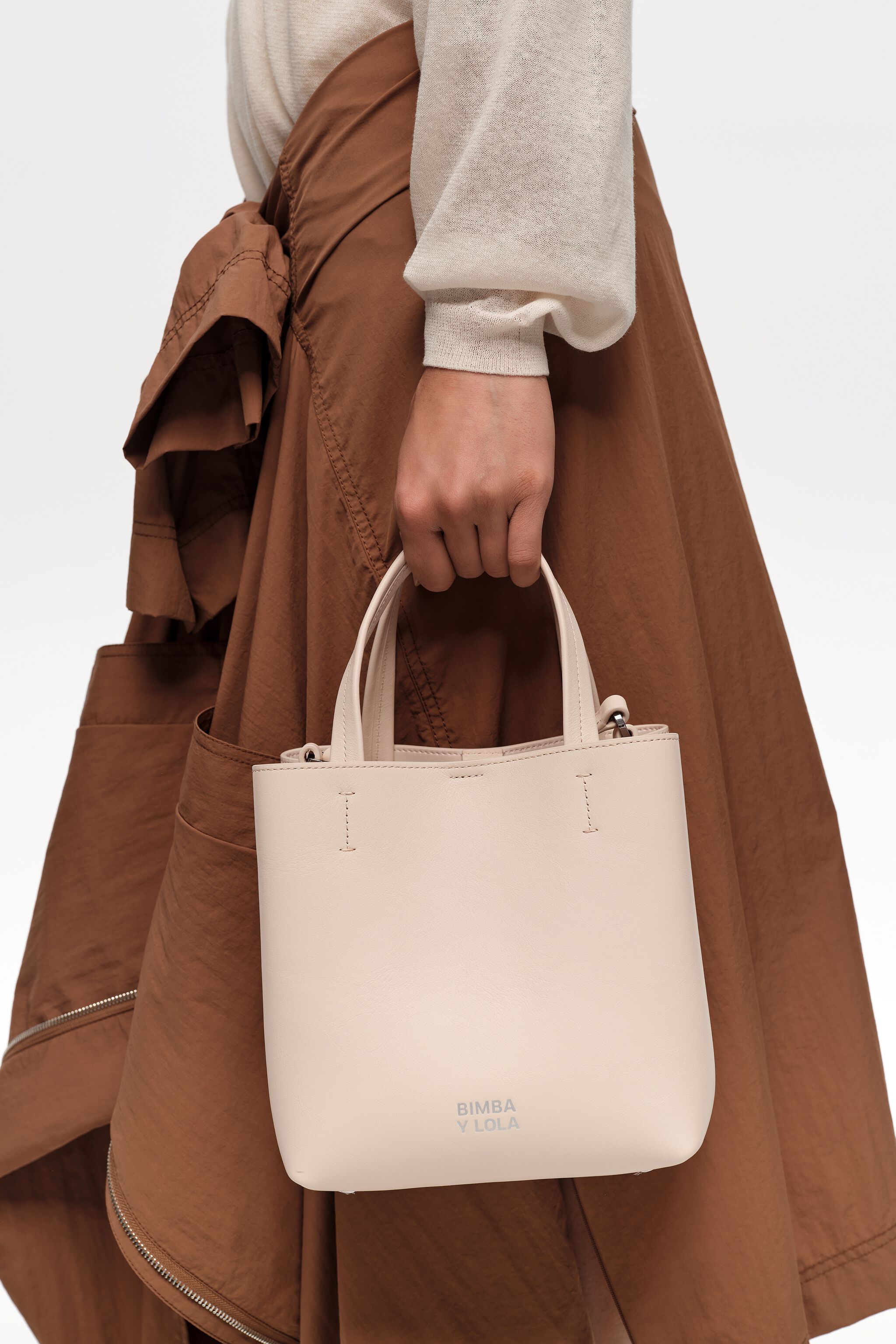 Kleine Sand-Leder-Chihuahua-Tasche