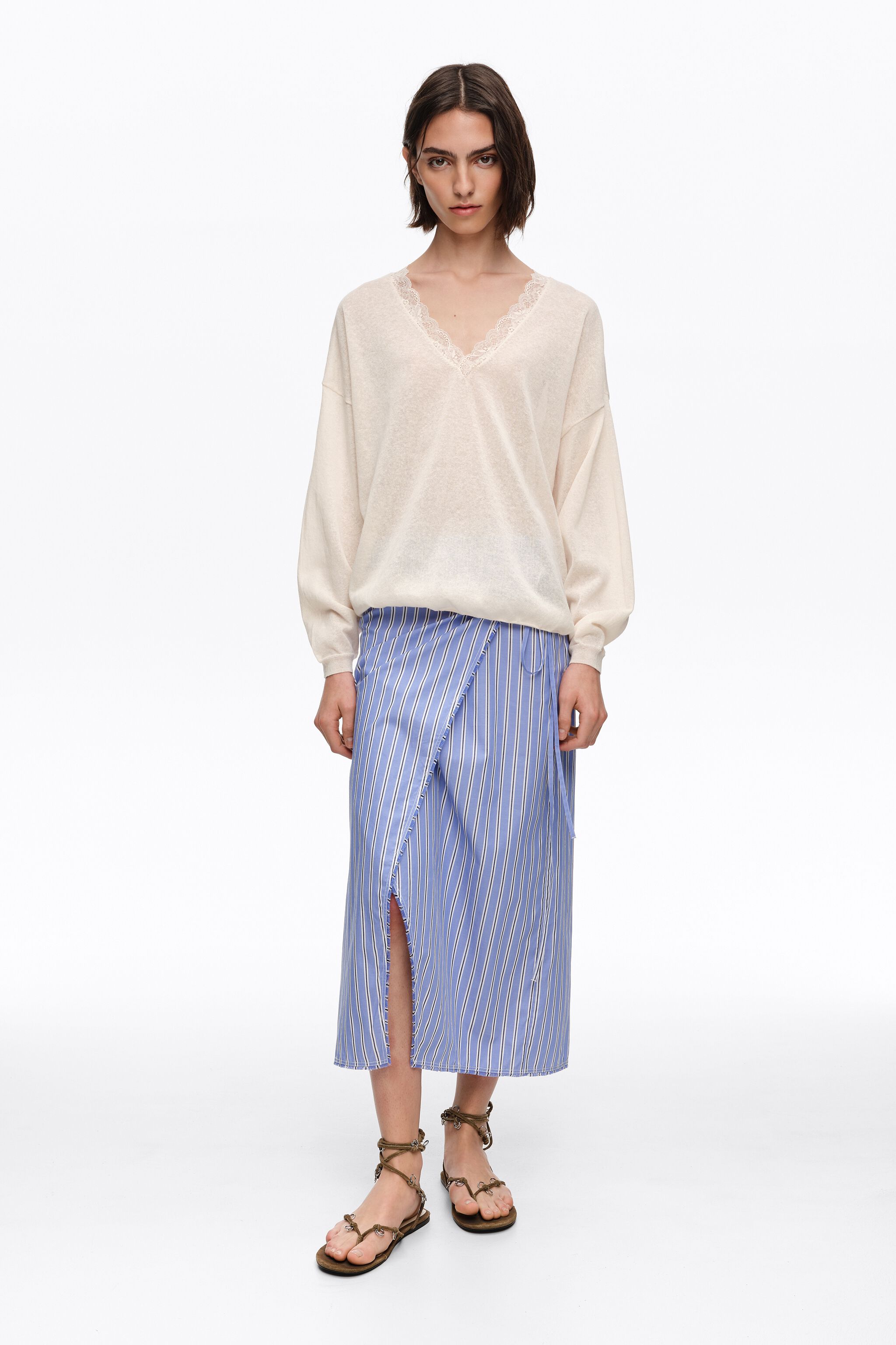 Gerader blauer gestreifter Sarong-Rock