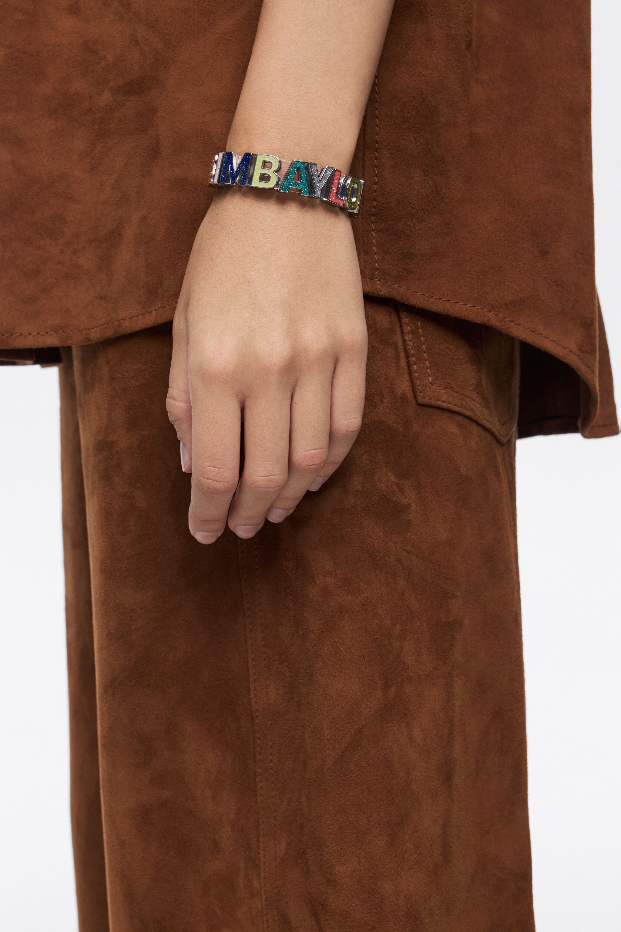 Farbenfroher glitzernder Logokettenarmband