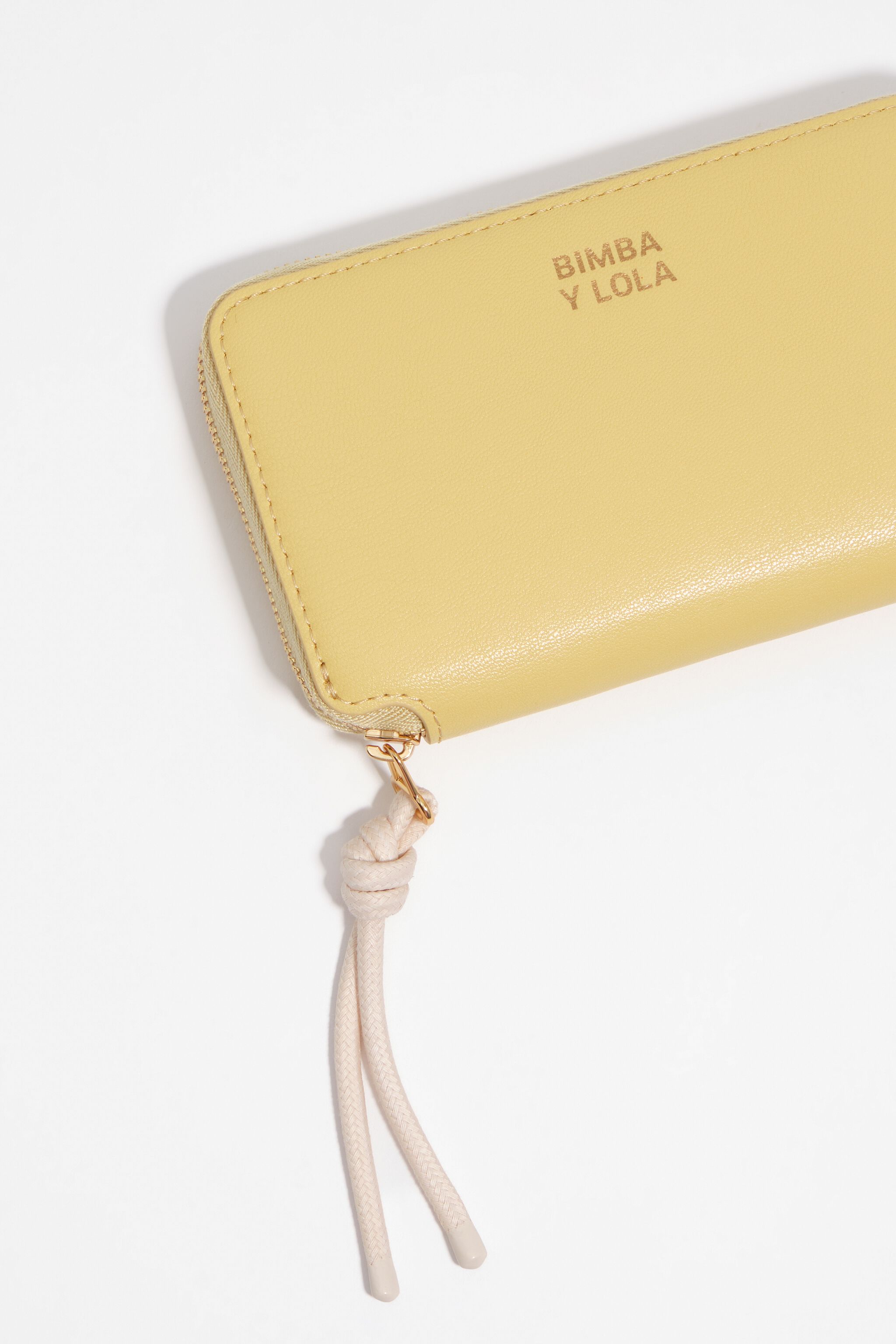 Medium Bananenleder Brieftasche mit horizontaler Ausrichtung