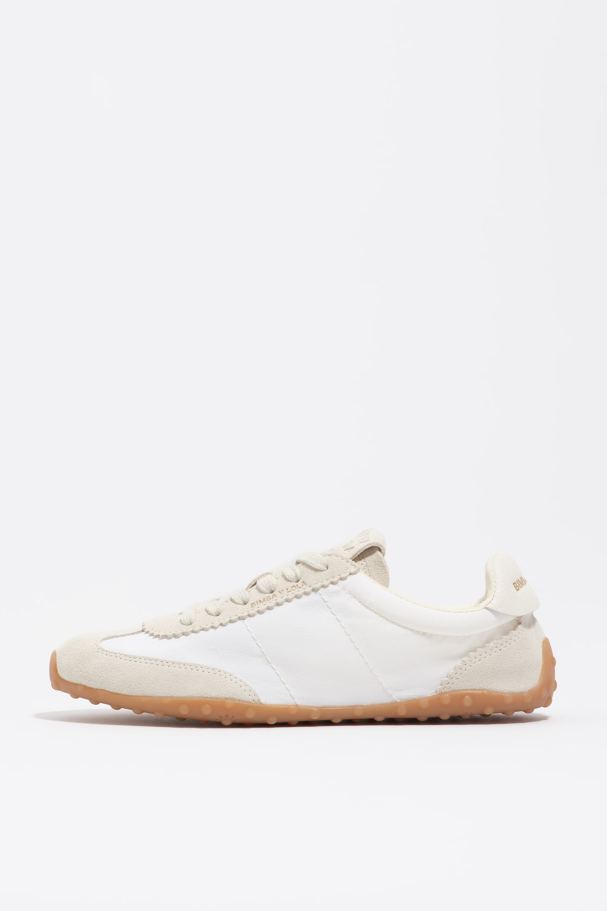 Weiße Wildleder- und Nylon-Sneaker 13 29