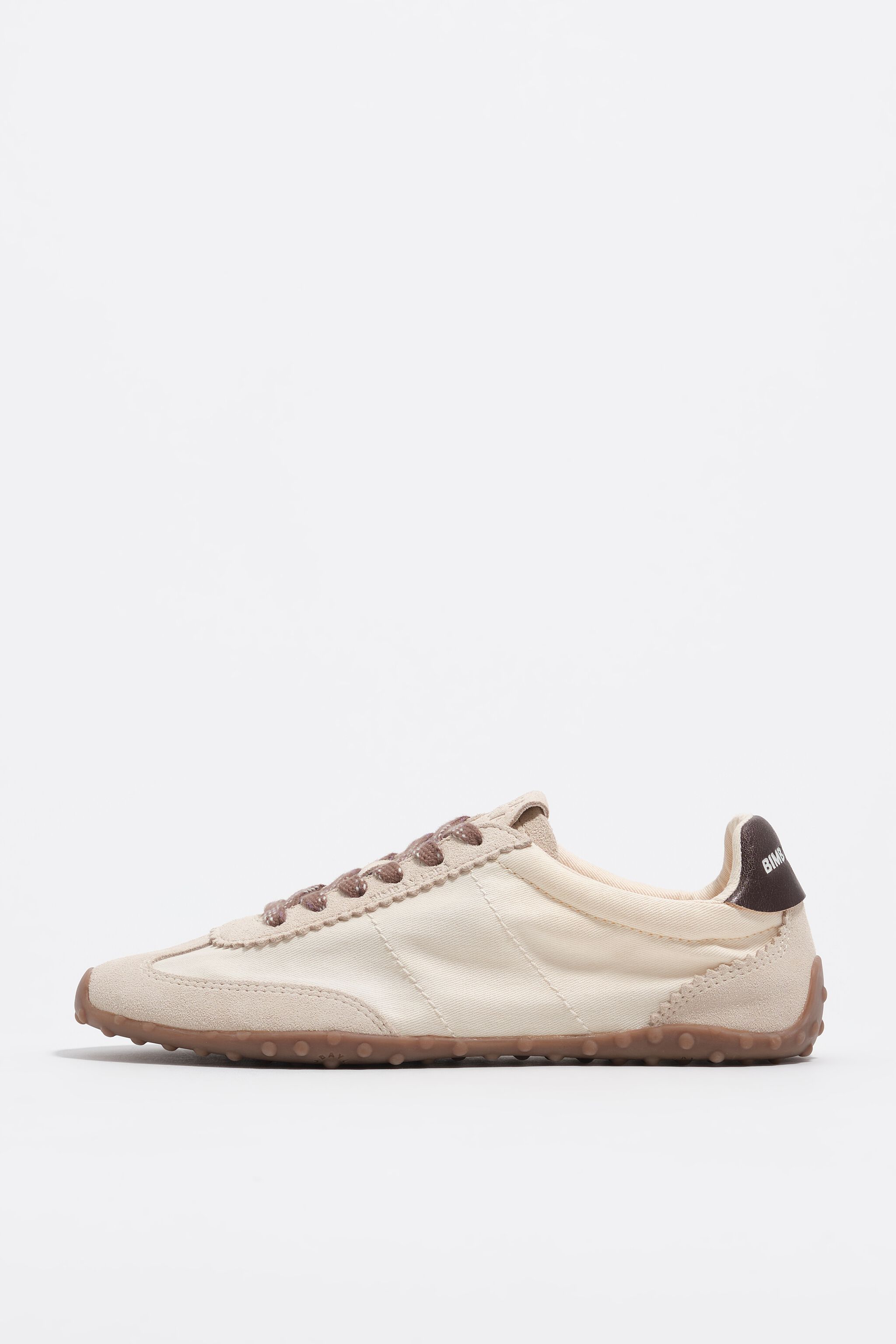 13 29 Sneaker aus Beige-Leder und Stoff
