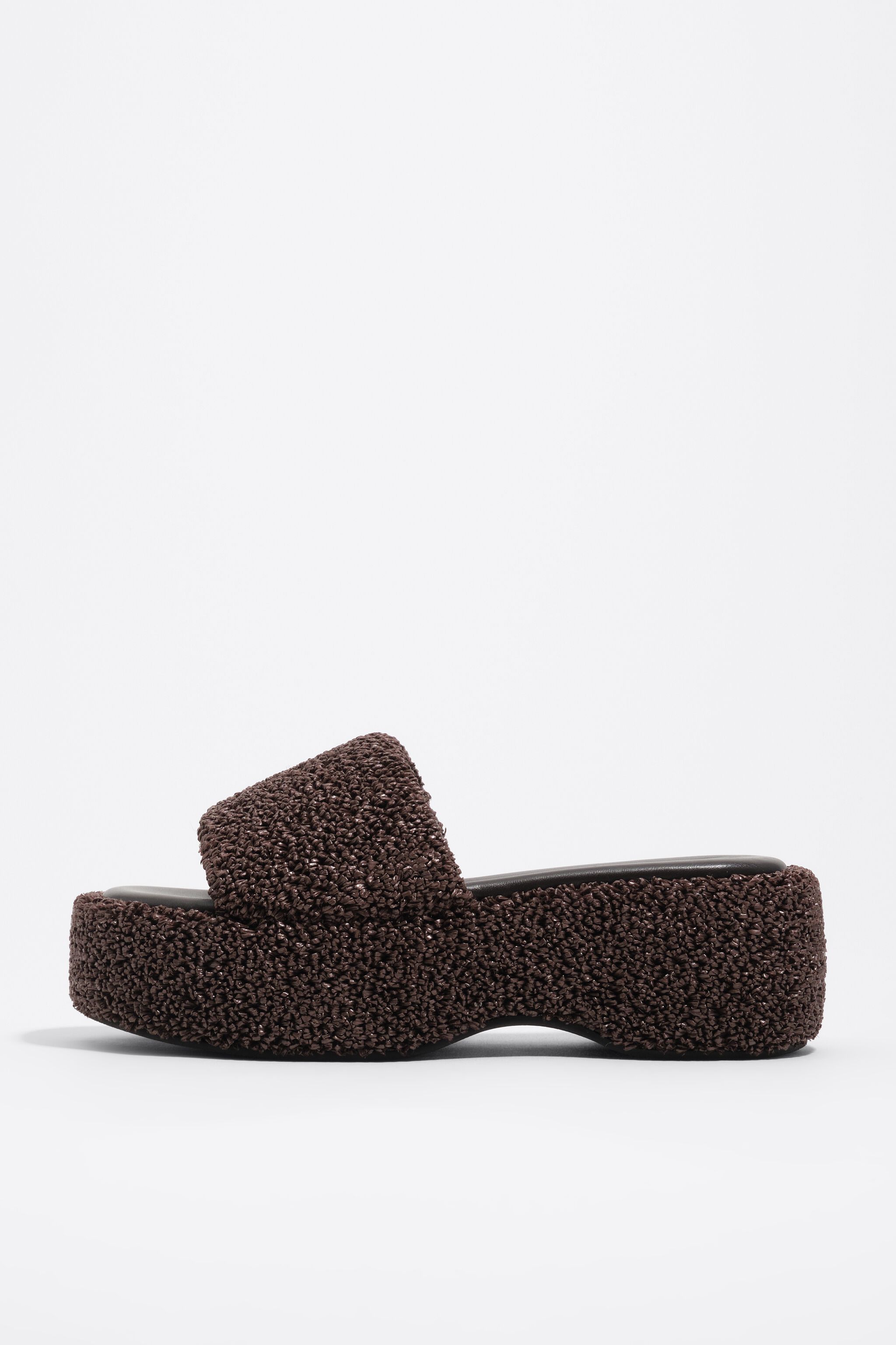 Schokoladenstoff-High-Heel-Sandalen
