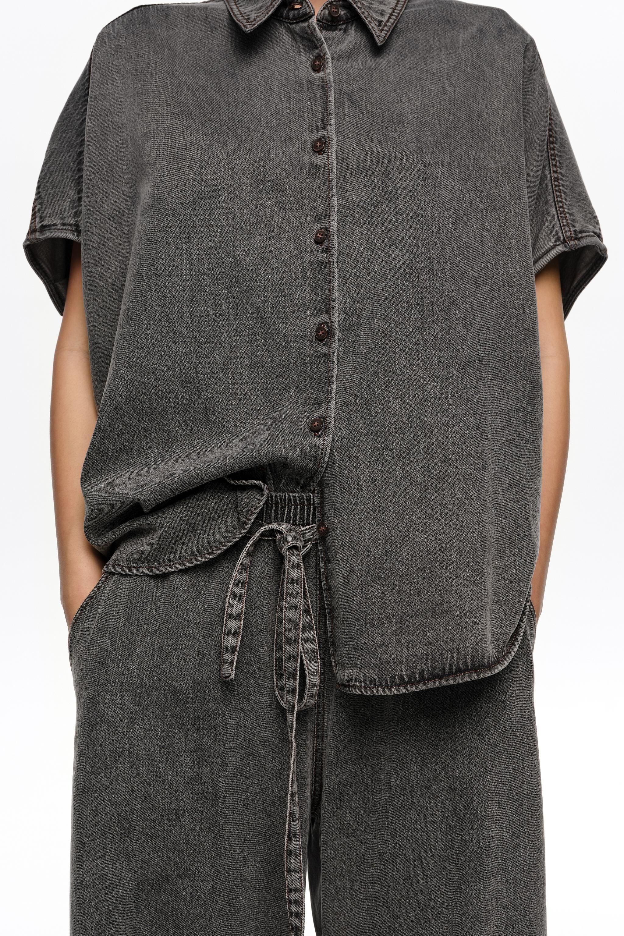 Gewaschene schwarze Fluid-Joggerhose