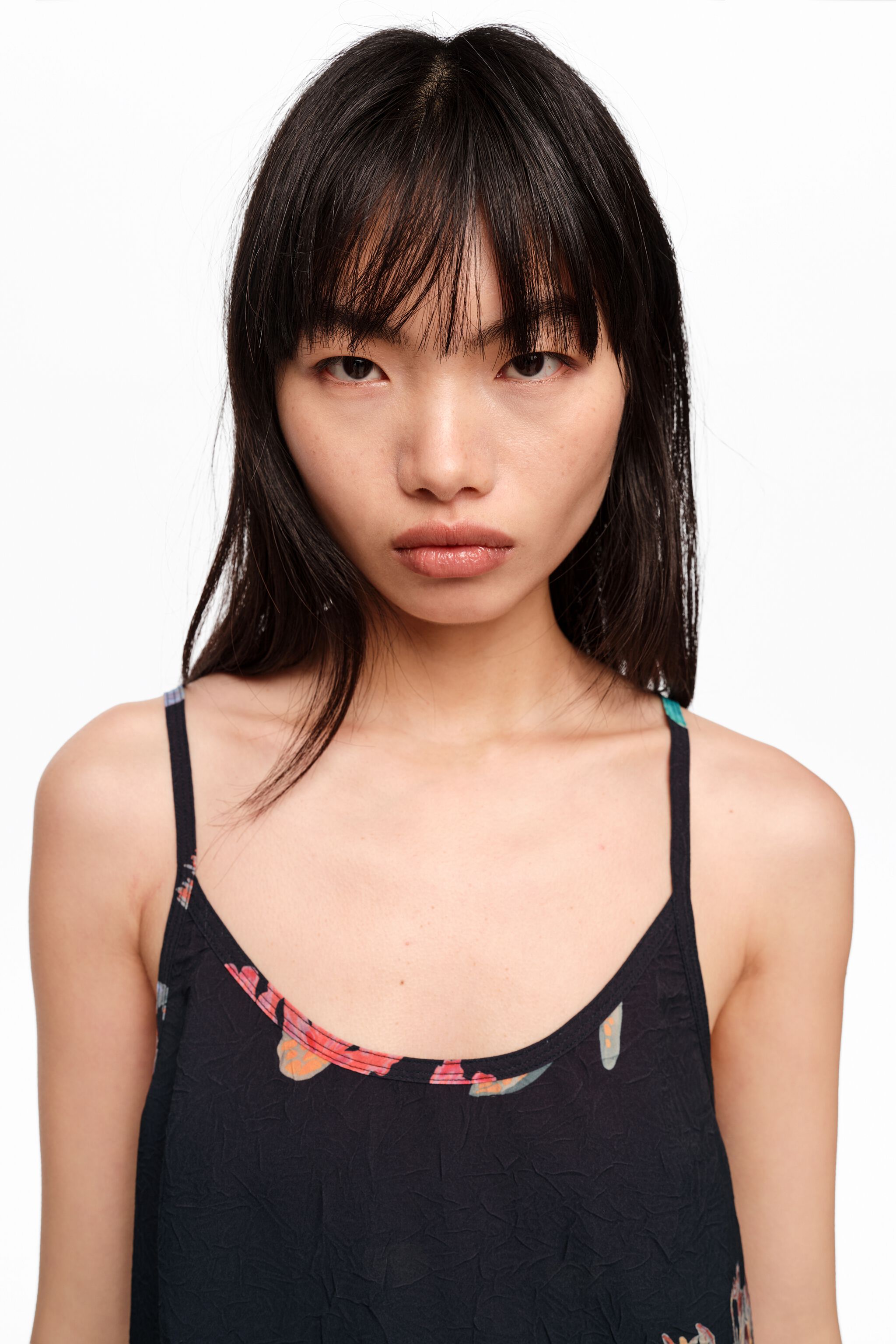 Schwarzes Tank-Top mit Falten