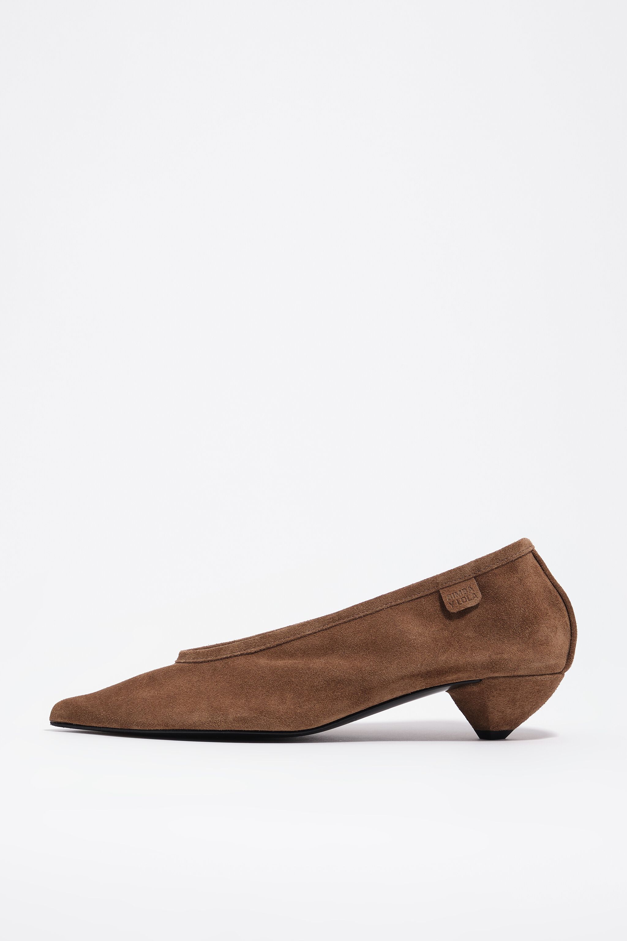 Brauner Wildleder-Mid-Court-Schuh