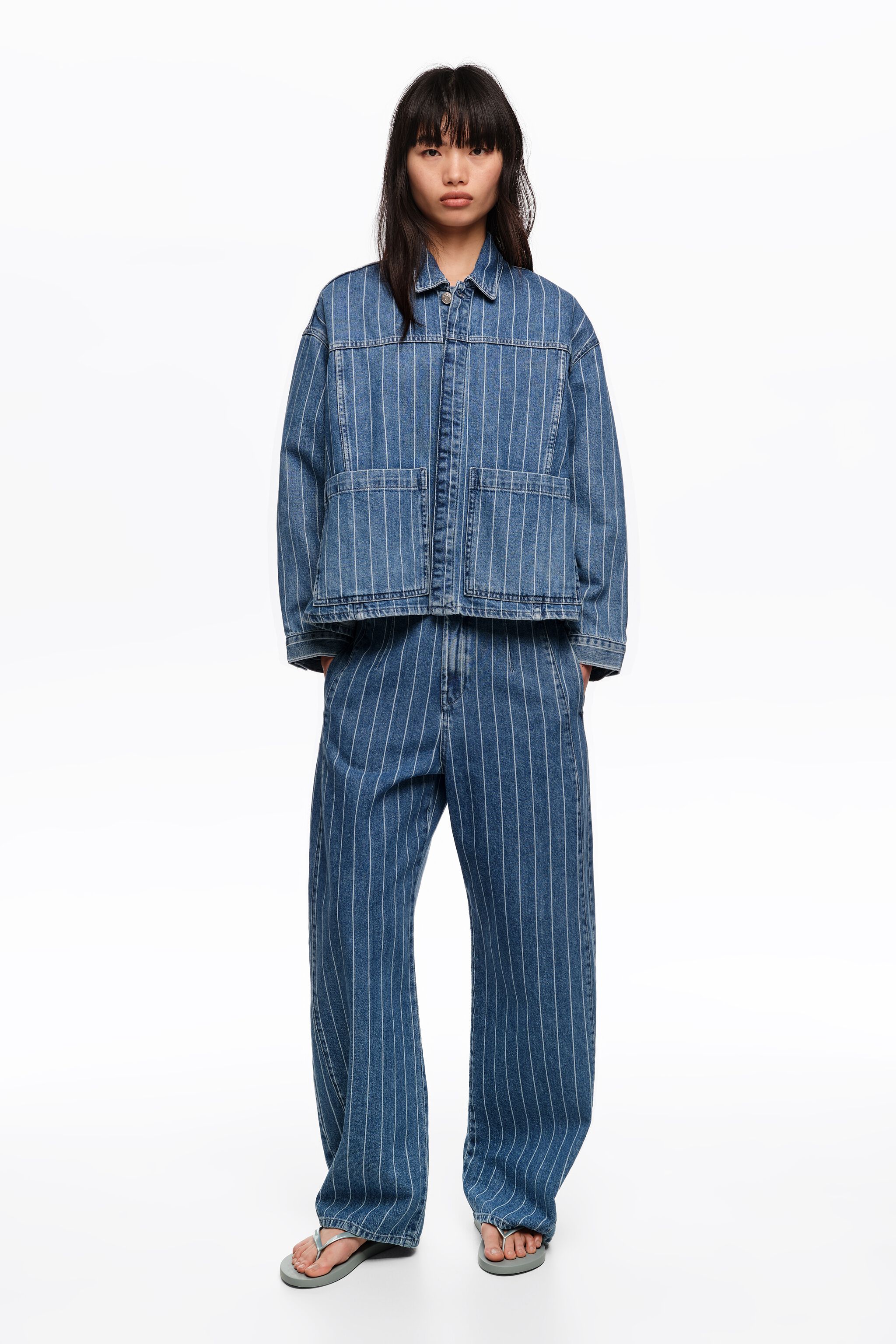 Verblassene A-Linie Denimjacke mit blauen Streifen