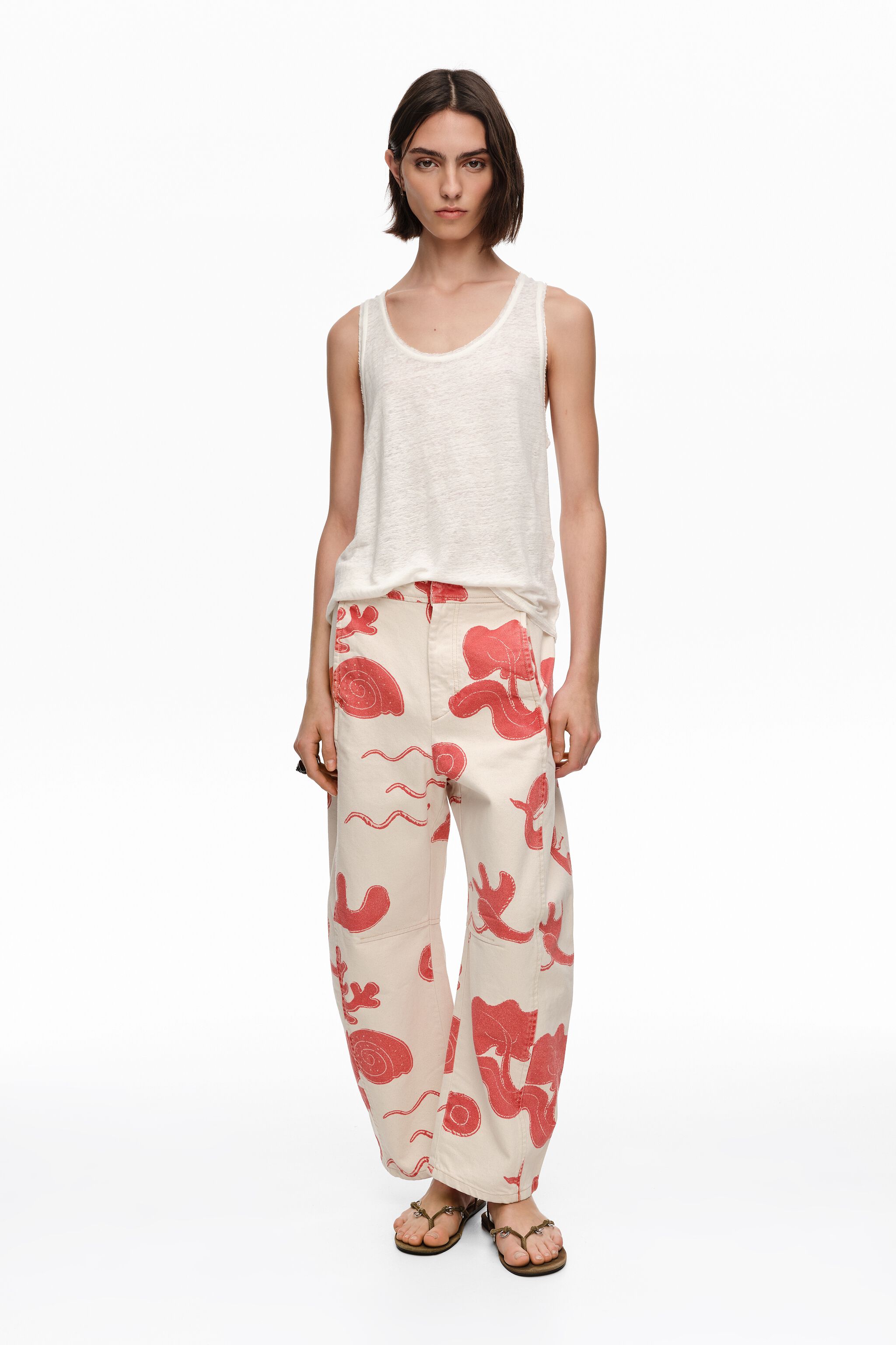 BARREL - Jeans mit verstellbarem Bund in Sandrot