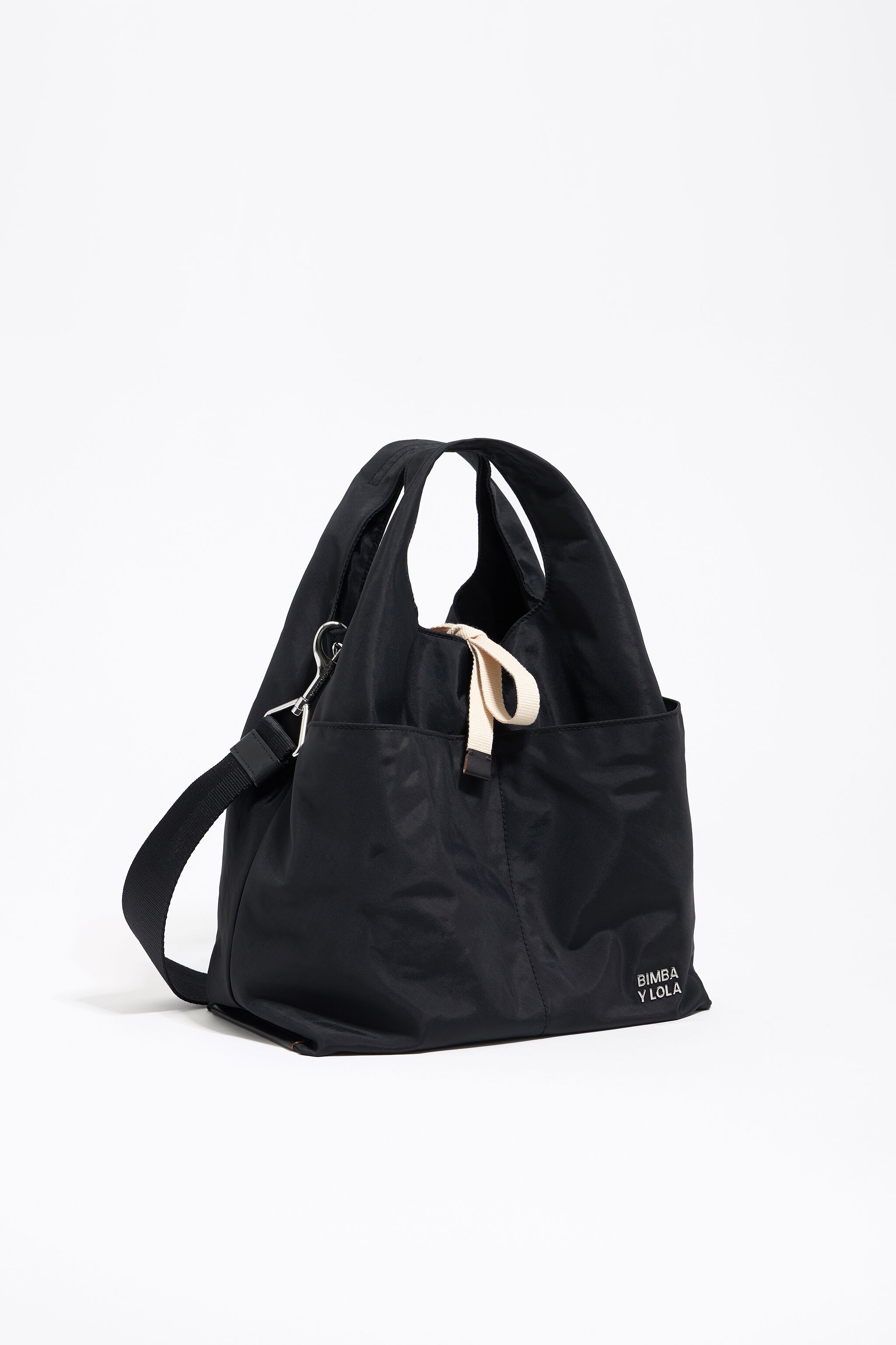 Kleine schwarze Nylon-Papiertasche